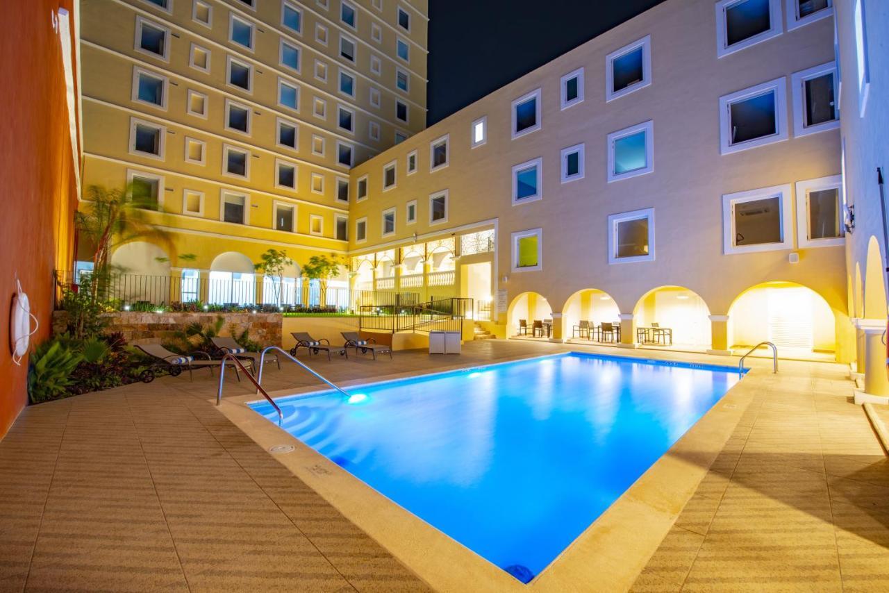 Holiday Inn Express Merida Centro By Ihg Dış mekan fotoğraf