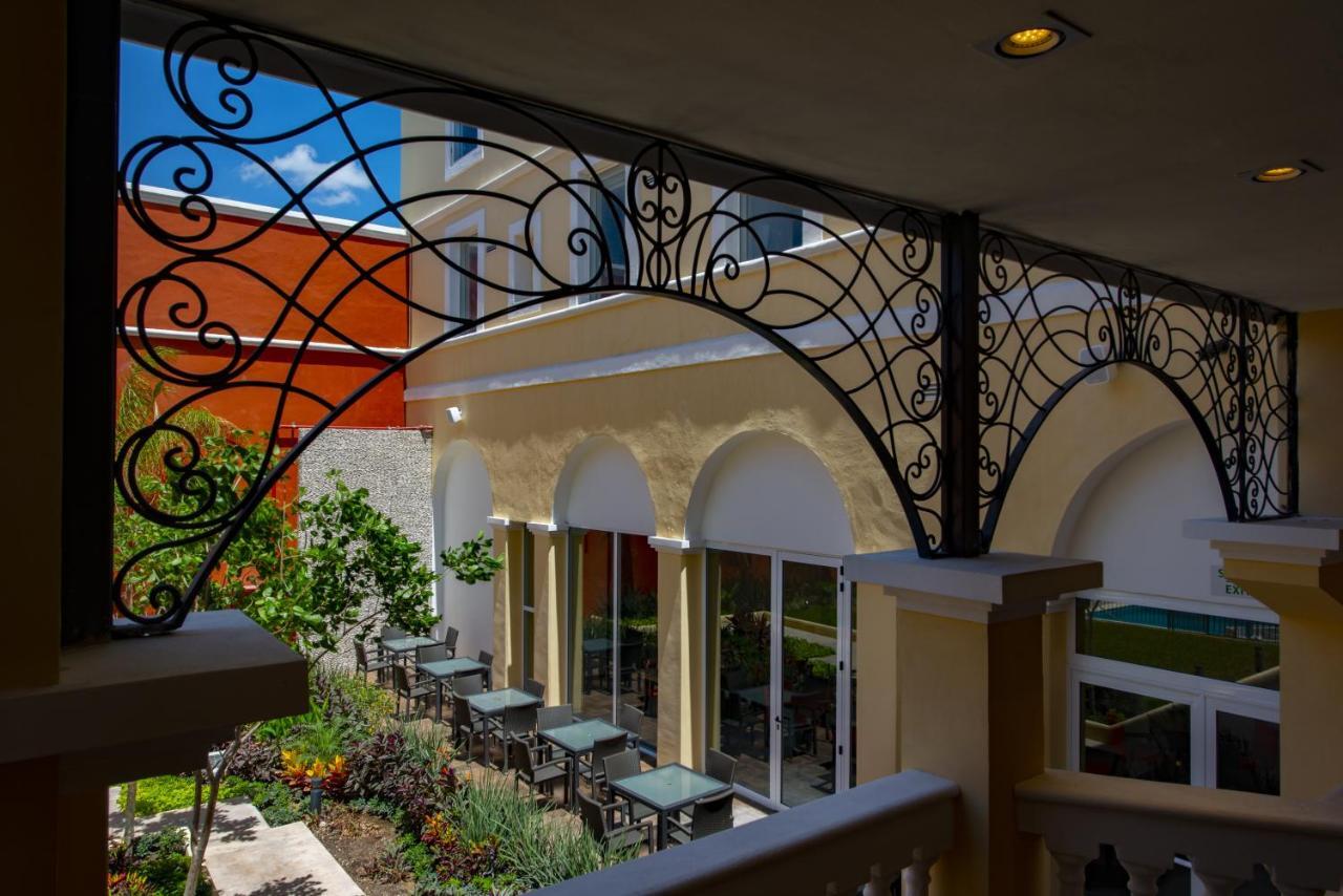 Holiday Inn Express Merida Centro By Ihg Dış mekan fotoğraf