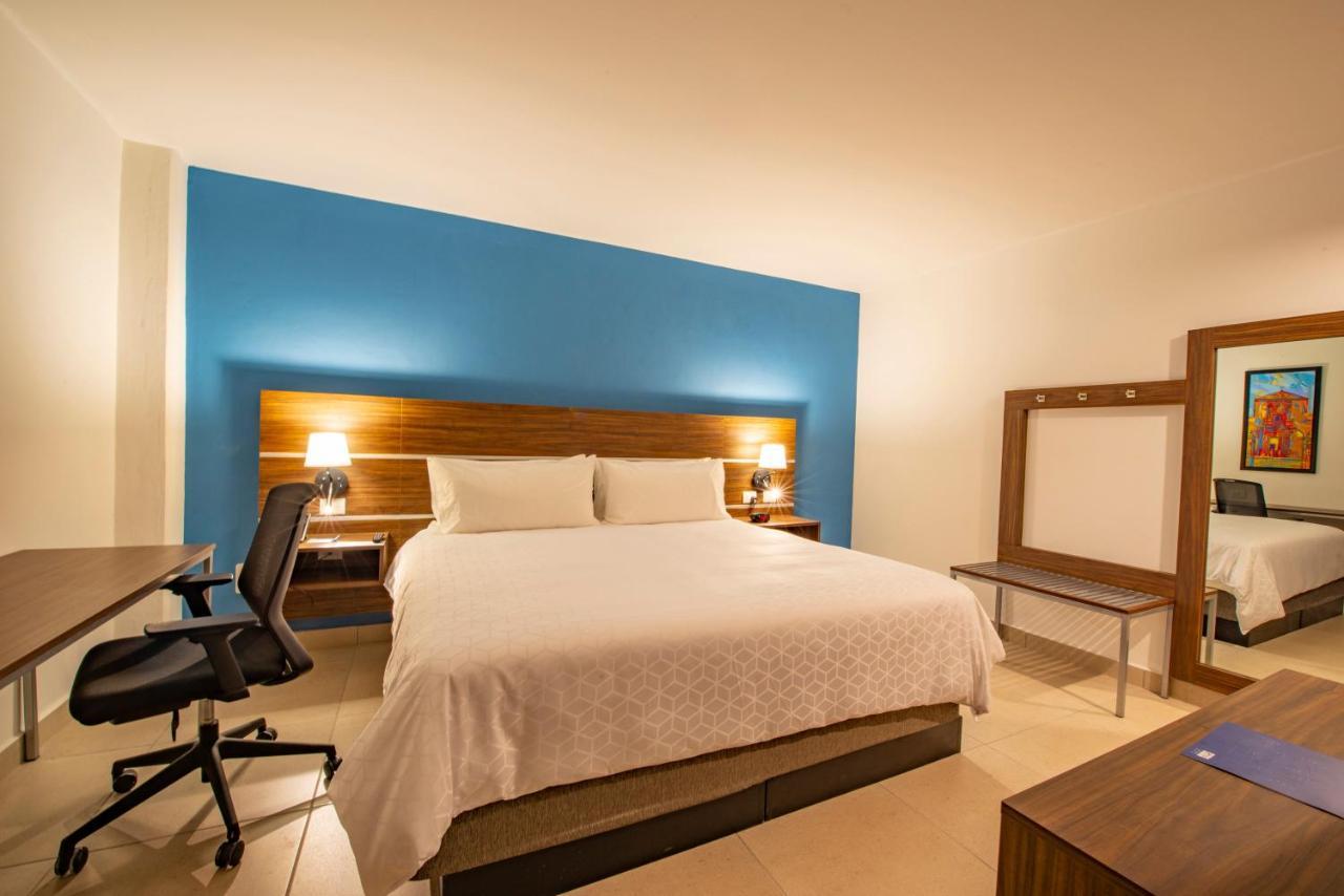 Holiday Inn Express Merida Centro By Ihg Dış mekan fotoğraf